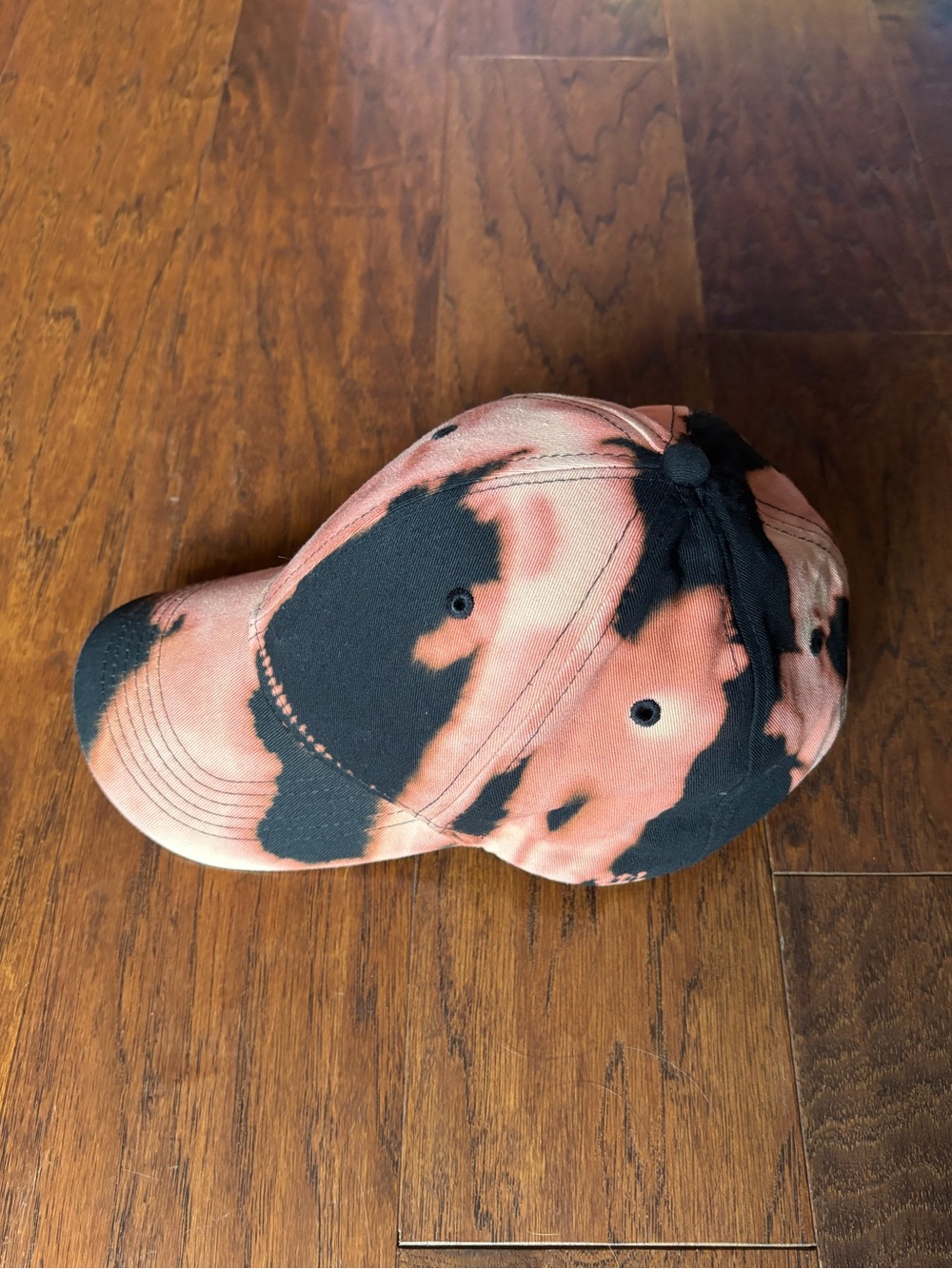 Black Coral Bleach Dye Baseball Cap Adjustable Cotton Tie Dye Hat - Picture 4 of 9